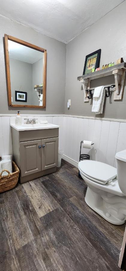 Bear Creek Ranch Bed & Breakfast Essex Екстер'єр фото